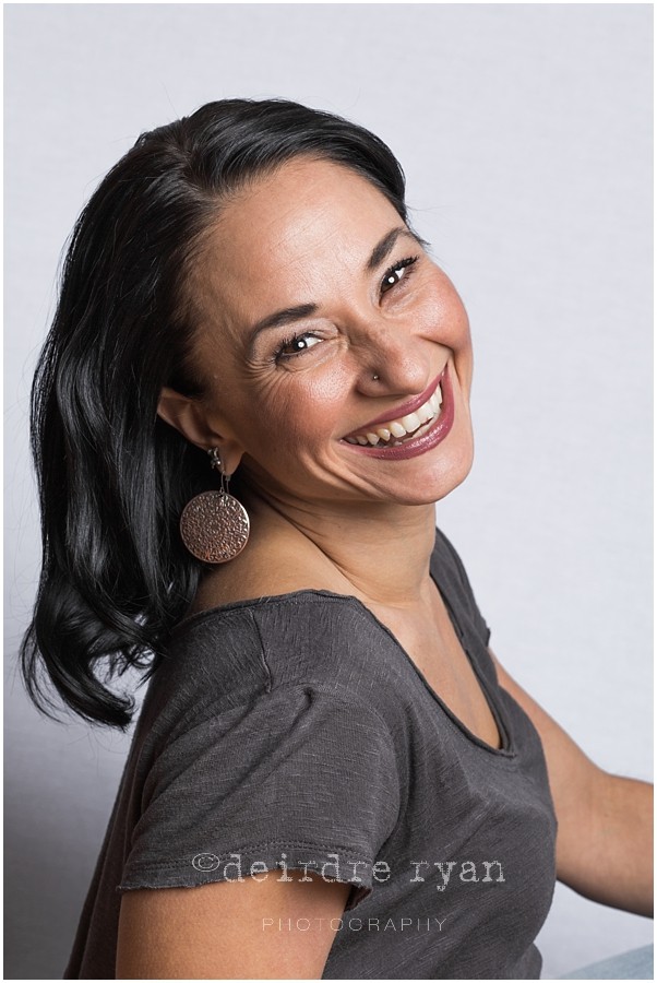 studio portrait of Roseanne by Deirdre Ryan Photography