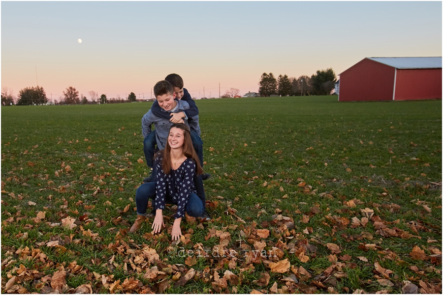 IMG_7919FamilyPortraitPhotobyDeirdreRyanPhotography.jpg